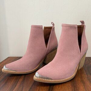 NWB Jeffrey Campbell Cromwell Suede Ankle Boots Pink Size 7